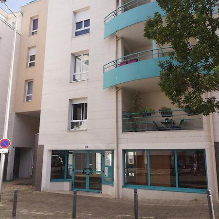 Le Pompidou T2 Pour 2 A 4 Pers Avec Parking Prive & Balcon Place Ney 앙제 외부 사진